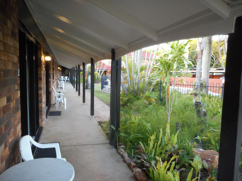 Hervey Bay Colonial Lodge Torquay ภายนอก รูปภาพ
