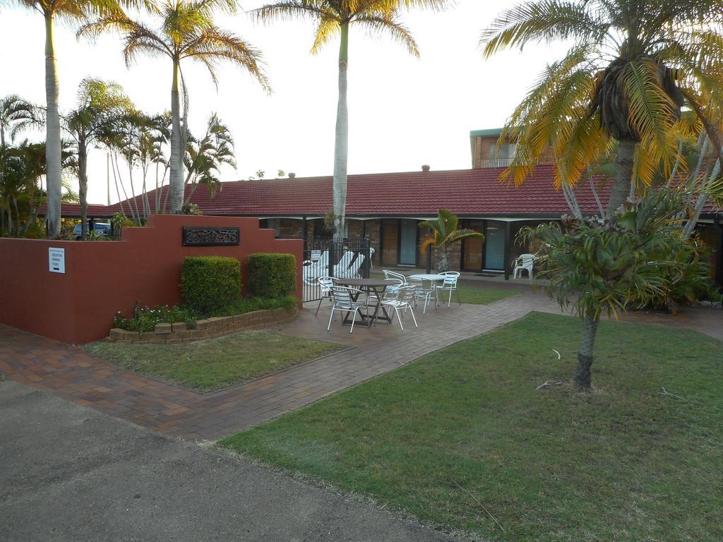Hervey Bay Colonial Lodge Torquay ภายนอก รูปภาพ