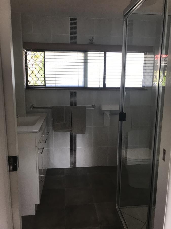 Hervey Bay Colonial Lodge Torquay ภายนอก รูปภาพ