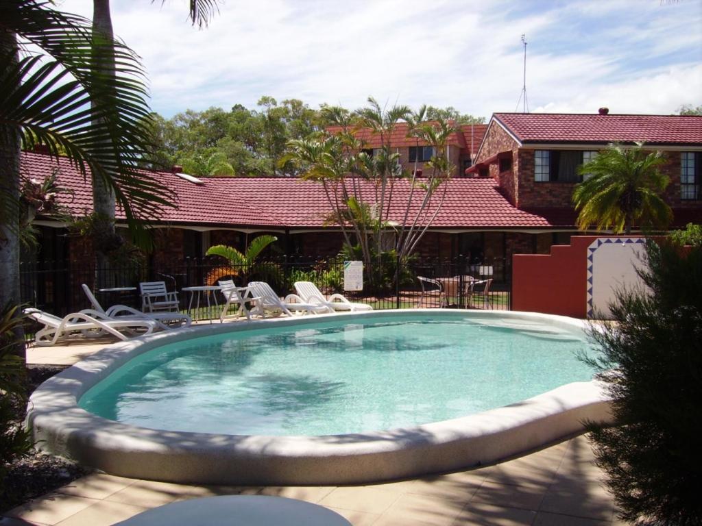 Hervey Bay Colonial Lodge Torquay ภายนอก รูปภาพ